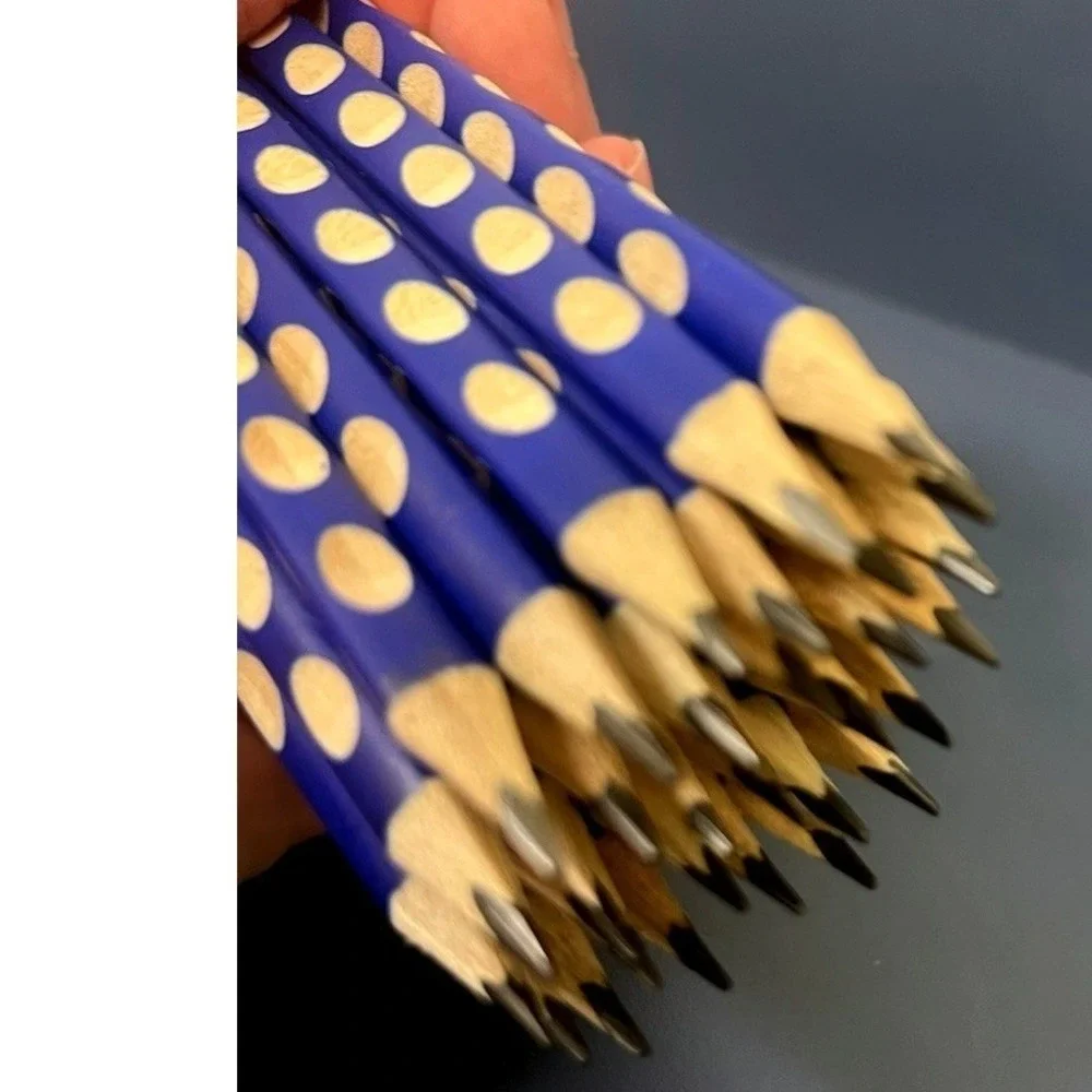 30 Pack Ergonomic Triangular Shape Wood Pencils Three Flat Sides Sharpened‎ Blue